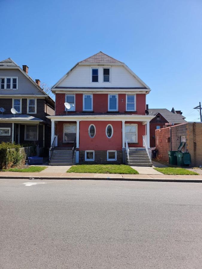 فيلا 5Br Niagara Getaway Prime Location-Sleeps 10 نياغارا فالس، نيويورك المظهر الخارجي الصورة